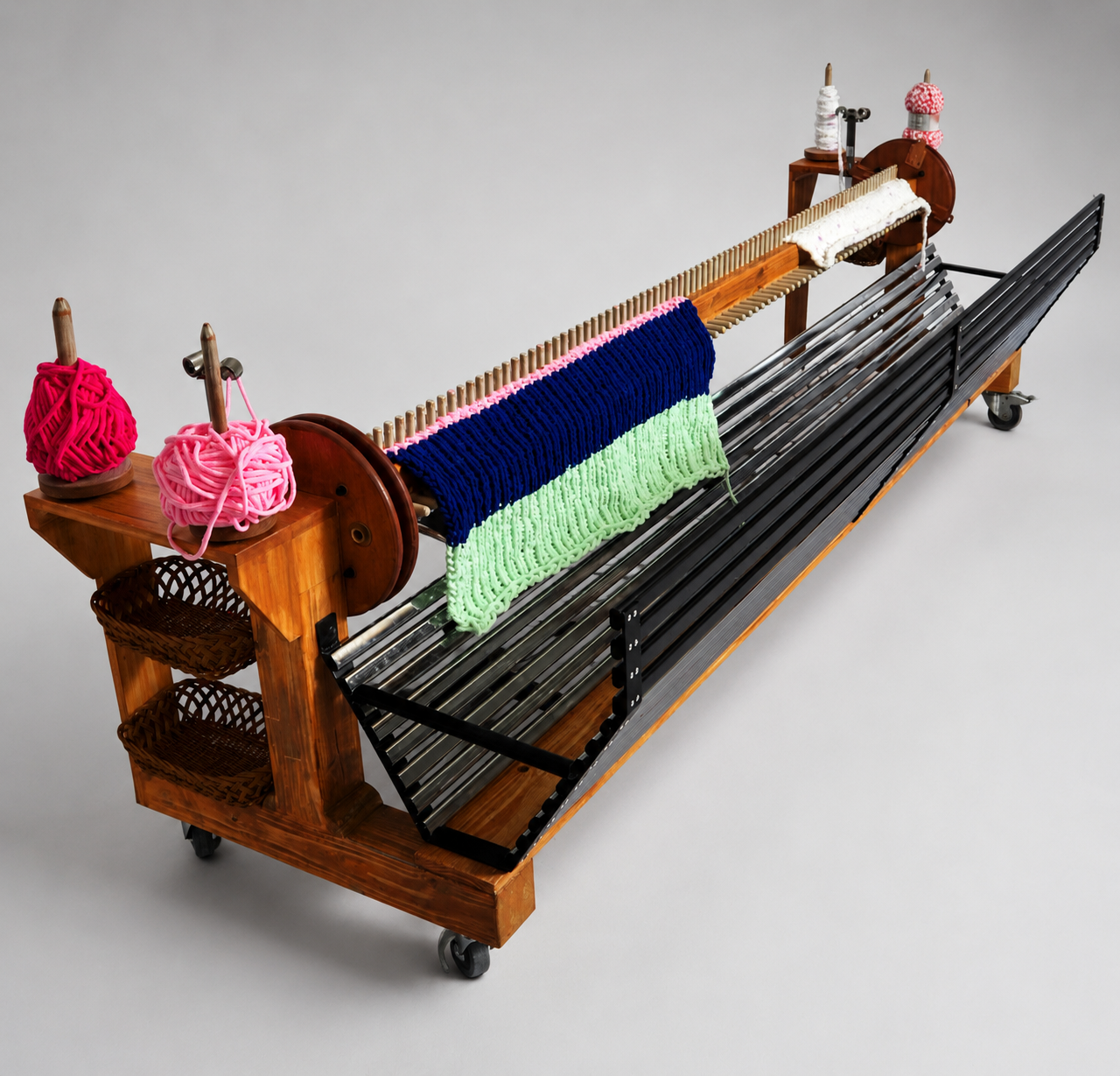 Model A — Adjustable 4-in-1 Forward Knitting Loom